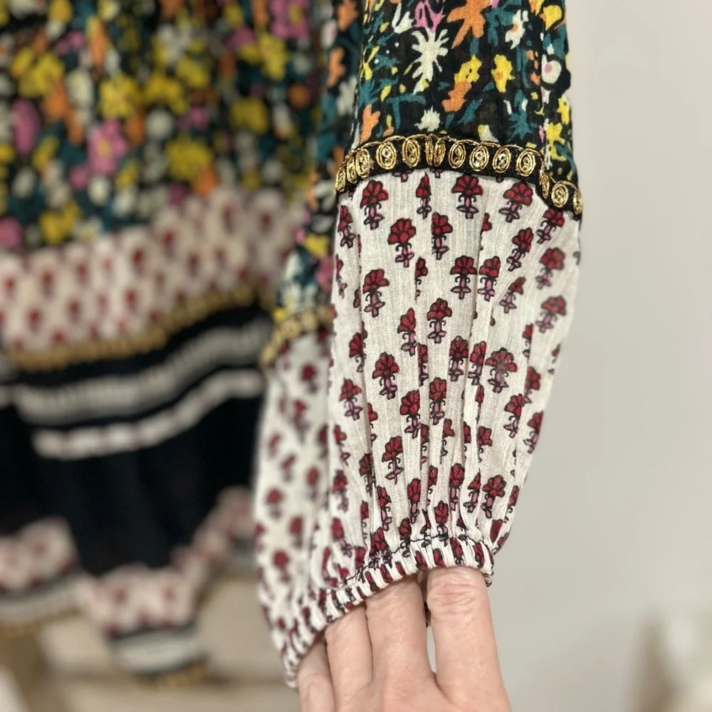 FREE PEOPLE Gardenia Tunic in Black Yellow Floral Sequin Oversized Size Small